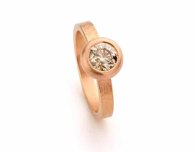 Ring 'Boletus'. Rose golden ring with a 0,90 ct brown diamond. Design by goldsmith Oogst Amsterdam.