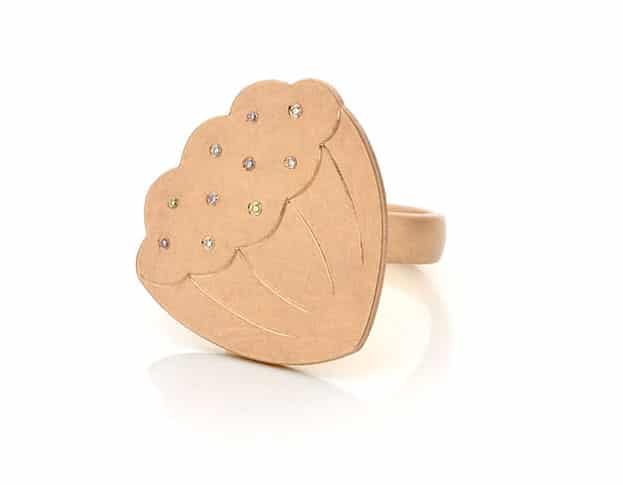 Rosé gold 'Lotus' ring with diamonds. From our Japonais collection. Amsterdam goldsmith Oogst.