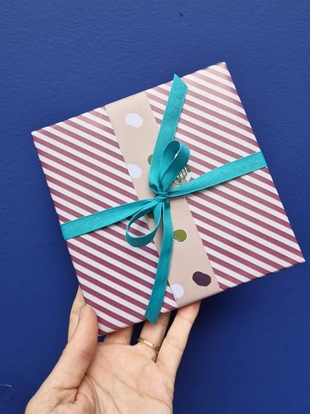 Cadeau van Oogst Goudsmeden. Handgemaakt sieraad cadeau uit het Oogst atelier.