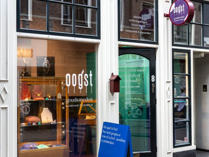 Maak een afspraak in de Oogst winkel met goudsmid atelier. Tweede Tuindwarsstraat 8 Amsterdam.